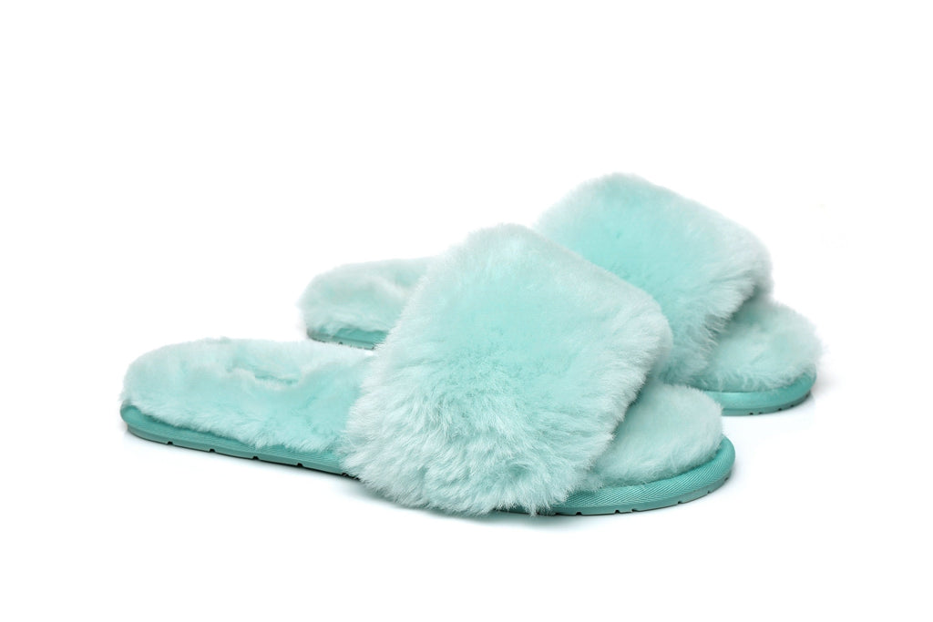 Blue fluffy top ugg slippers
