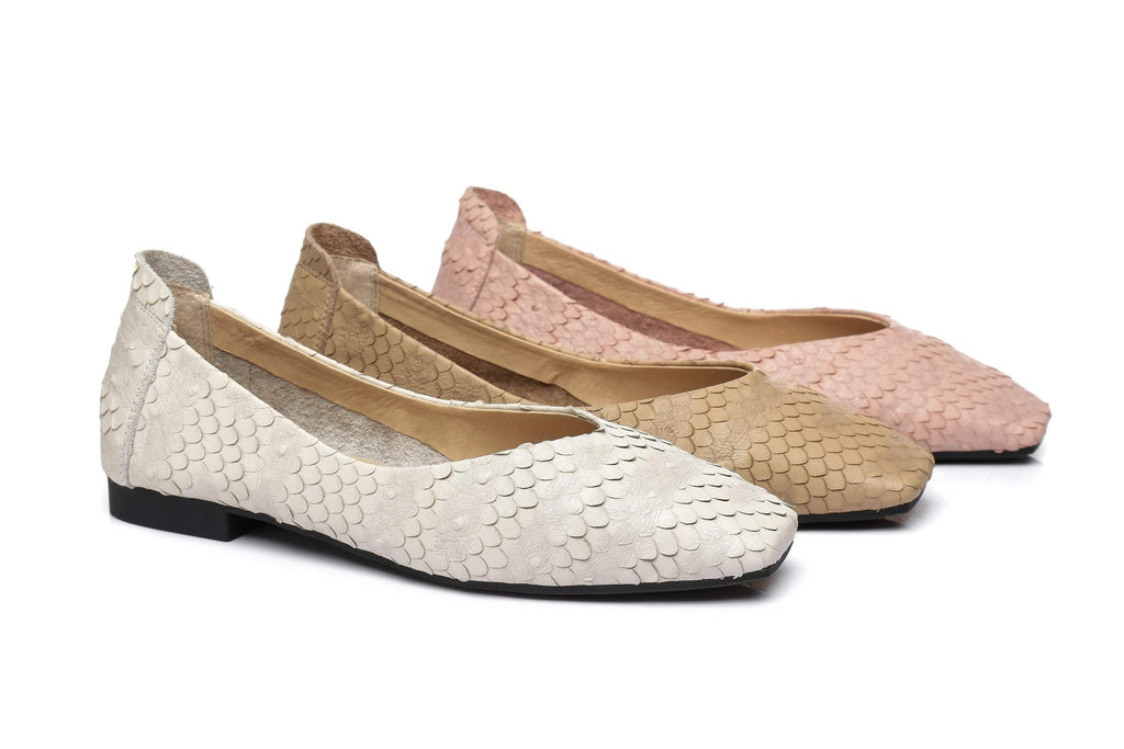 AS UGG Women Flat Shoes Serena (4399308767290)